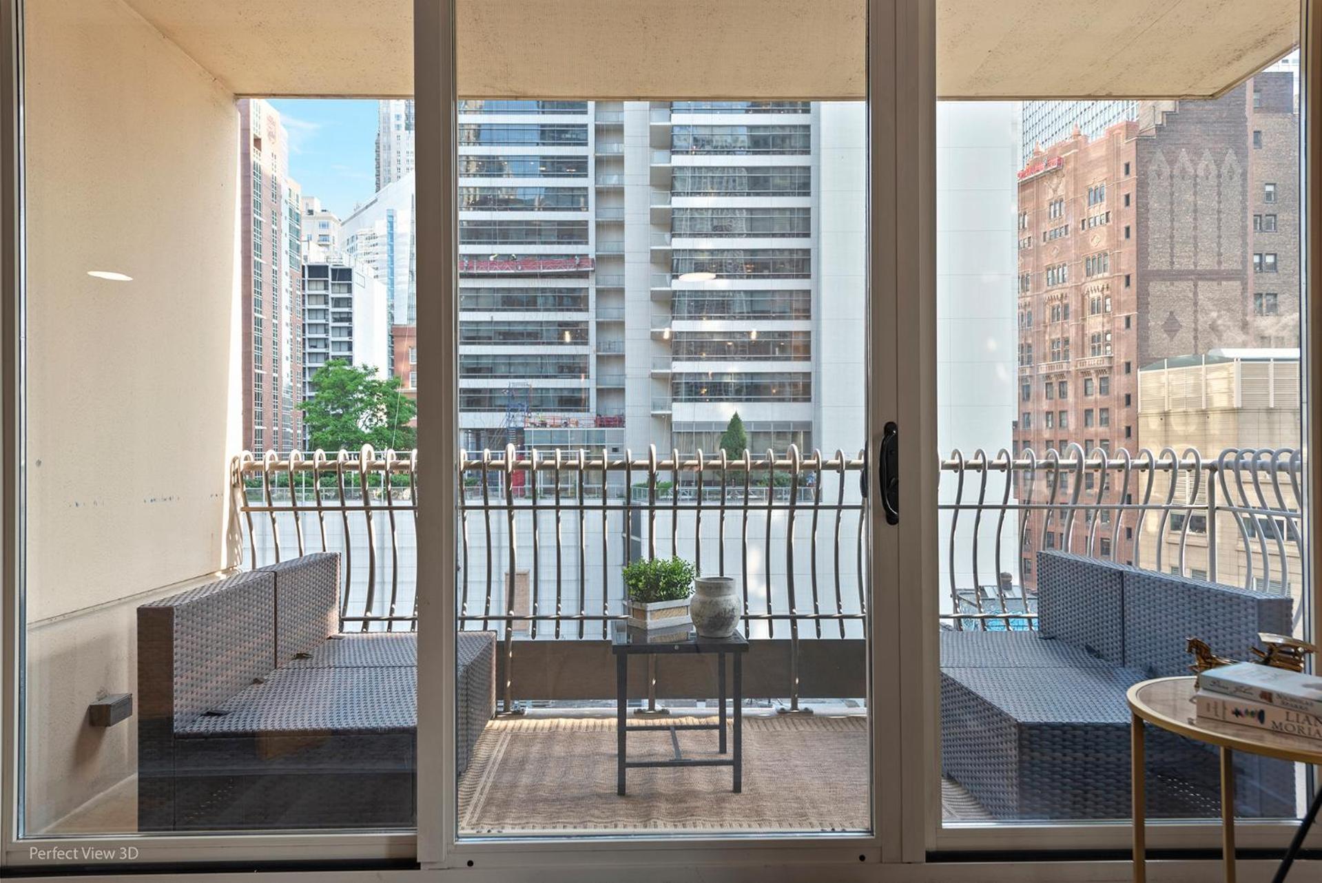 The Bernardin Gold Coast Luxury Apartments Near Magnificent Mile シカゴ エクステリア 写真