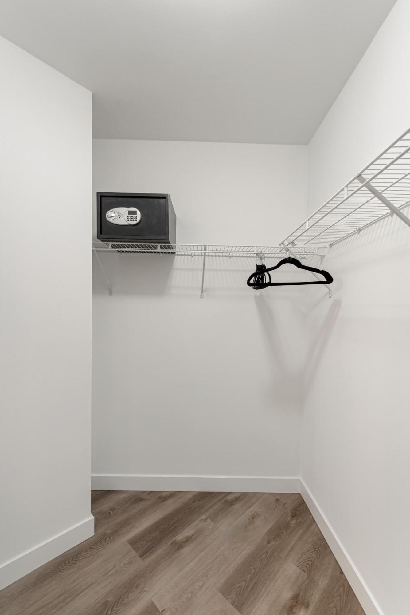 The Bernardin Gold Coast Luxury Apartments Near Magnificent Mile シカゴ エクステリア 写真